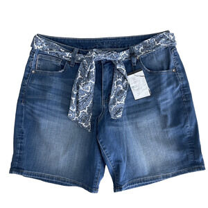 Jag Jeans Carter Girlfriend Shorts NWT, Fabric Belt, 8” Inseam, Size 14/32